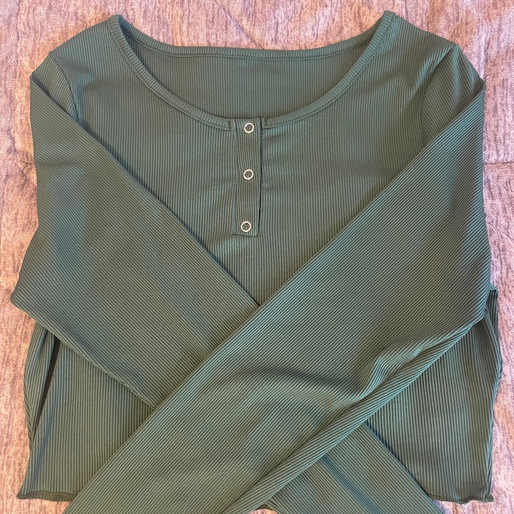 Women's Green Ribbed Top